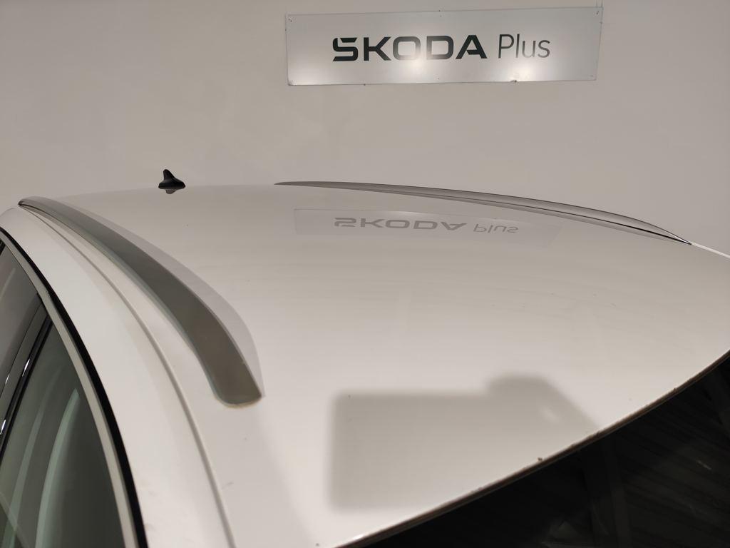 Skoda Octavia Combi 1.5 TSI MHEV Ambition DSG 110 kW (150 CV) - 17