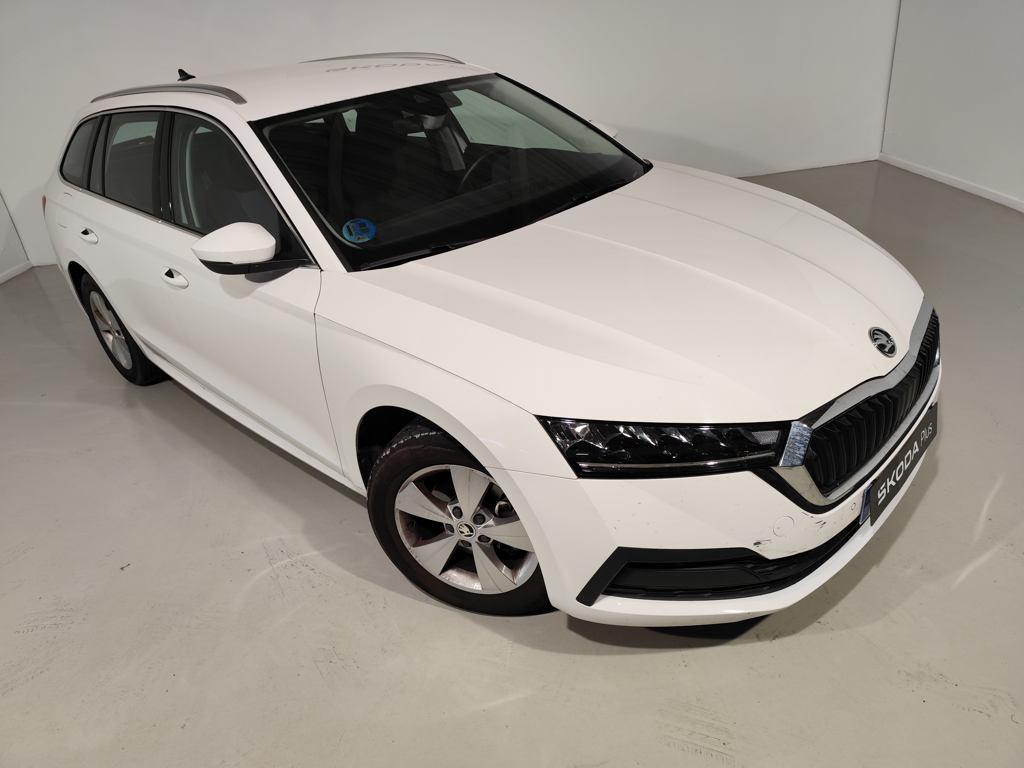 Skoda Octavia Combi 1.5 TSI MHEV Ambition DSG 110 kW (150 CV) - 18