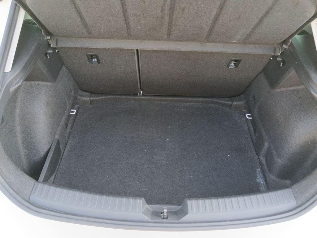 SEAT León 2.0 TDI S&S Style XS 85 kW (115 CV) - 6