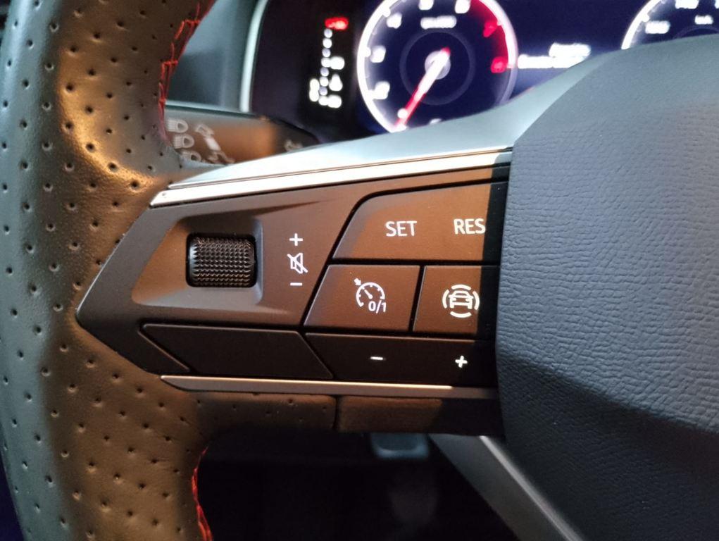 SEAT Ibiza 1.0 TSI S&S FR XS 85 kW (115 CV) - 9