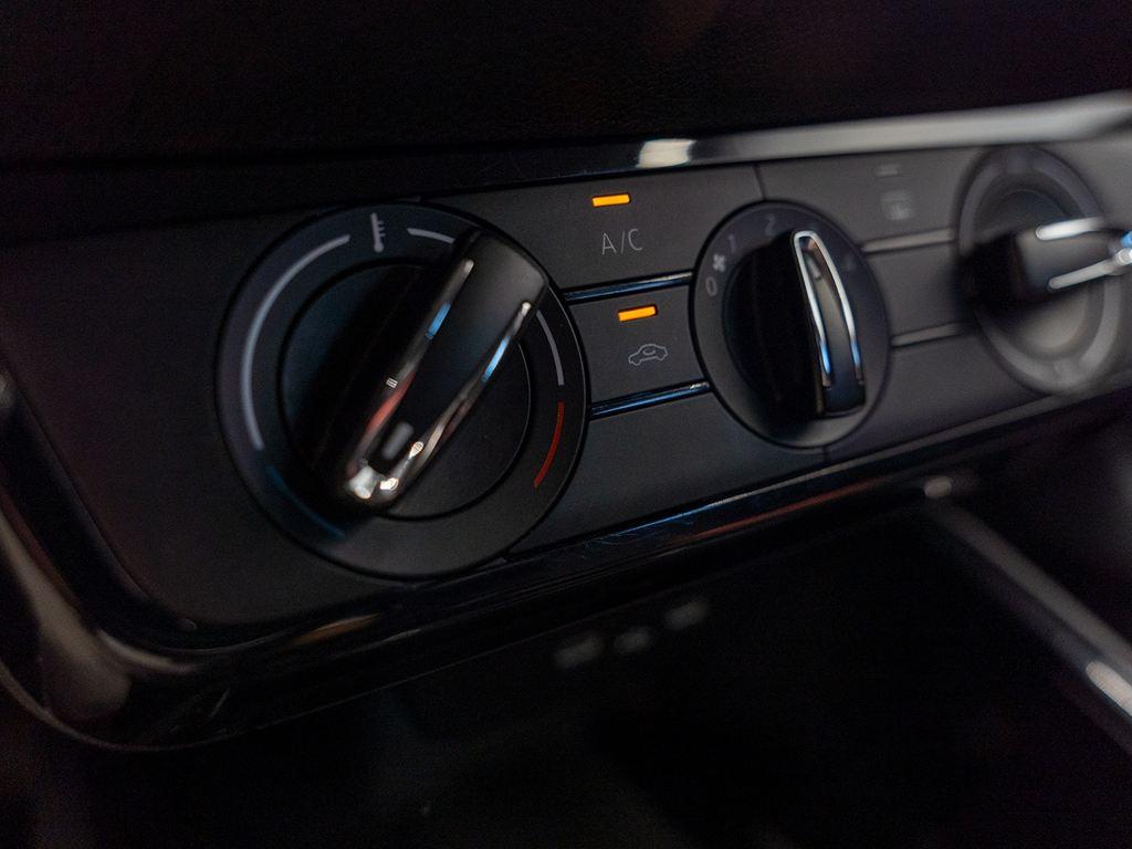 Skoda Fabia 1.0 TSI Selection 70 kW (95 CV) - 12