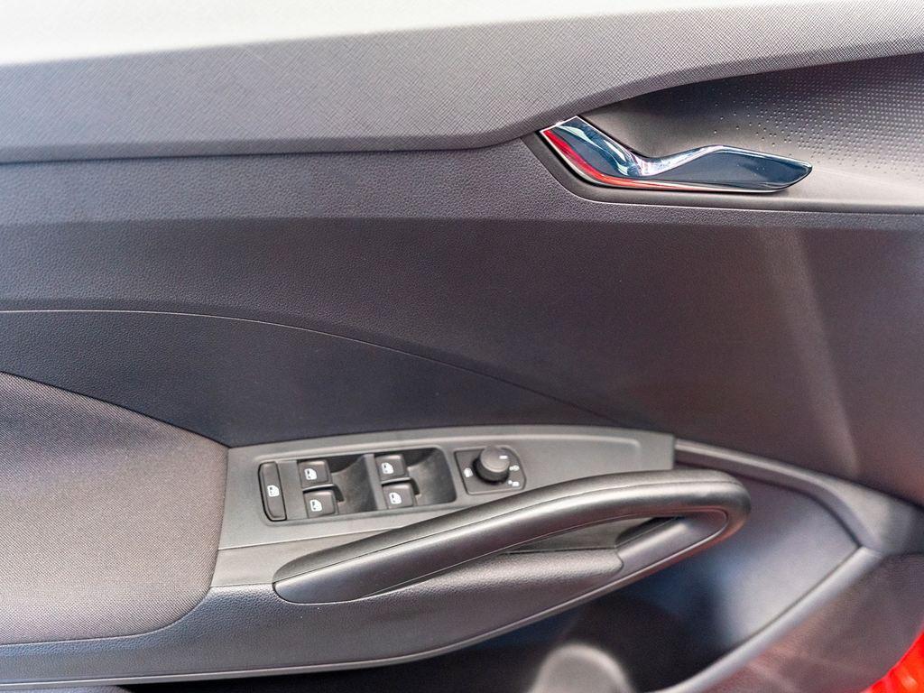 Skoda Fabia 1.0 TSI Selection 70 kW (95 CV) - 14