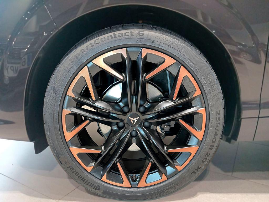 CUPRA Terramar 1.5 e-Hybrid Americas Cup VZ DSG 200 kW (272 CV) - 7