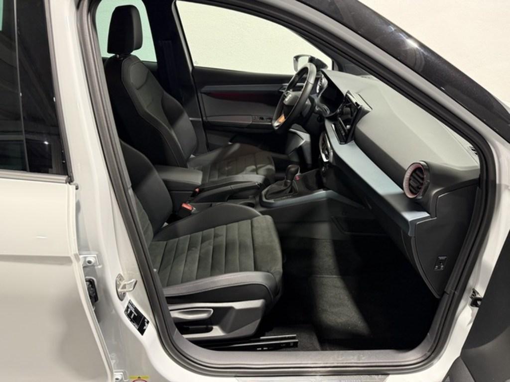 SEAT Arona 1.0 TSI Xperience Special Edition DSG 85 kW (115 CV) - 4