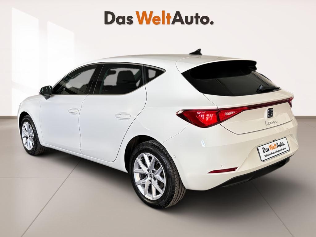 SEAT León 1.5 eTSI Style 25 Aniversario DSG 85 kW (116 CV) - 1