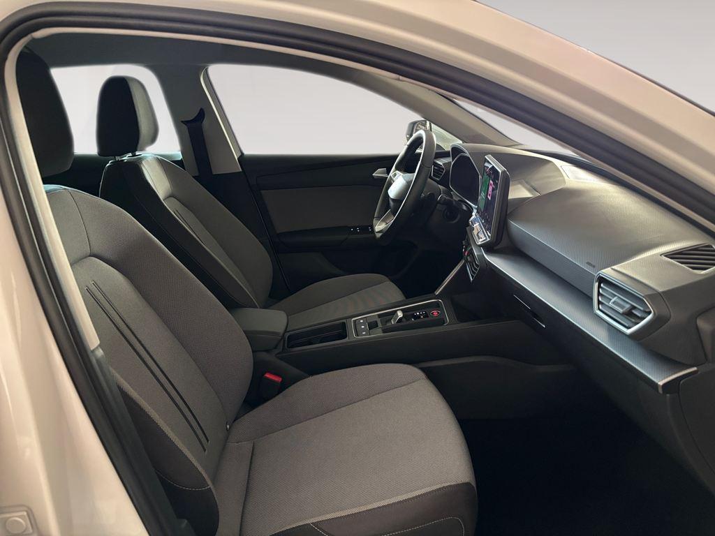 SEAT León 1.5 eTSI Style 25 Aniversario DSG 85 kW (116 CV) - 4