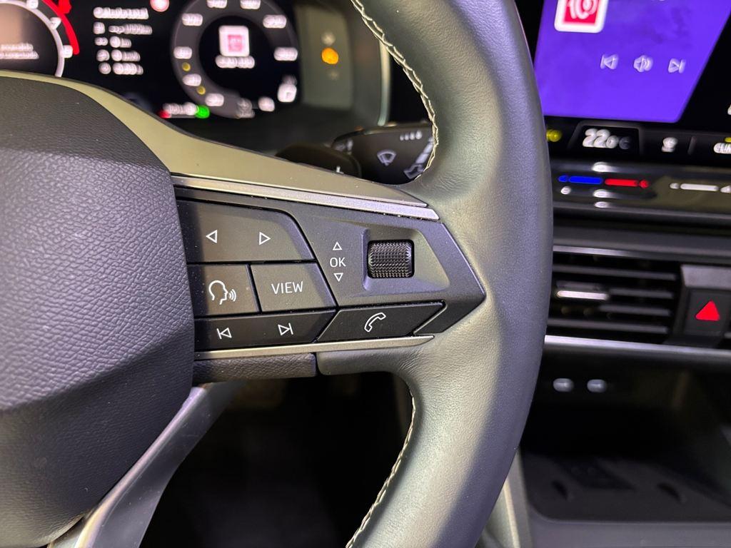 SEAT León 1.5 eTSI Style 25 Aniversario DSG 85 kW (116 CV) - 9