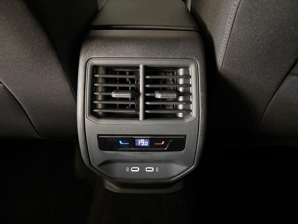 SEAT León 1.5 eTSI Style 25 Aniversario DSG 85 kW (116 CV) - 15