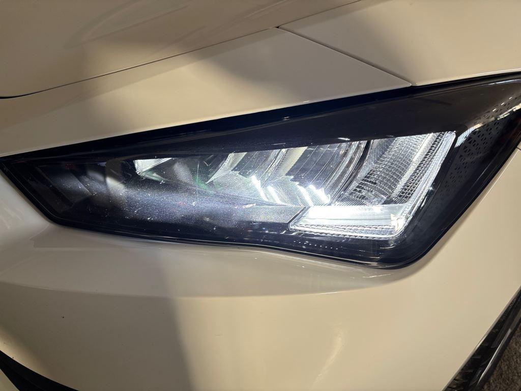 SEAT León 1.5 eTSI Style 25 Aniversario DSG 85 kW (116 CV) - 16