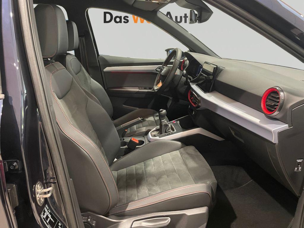 SEAT Arona 1.0 TSI S&S FR Plus 81 kW (110 CV) - 4