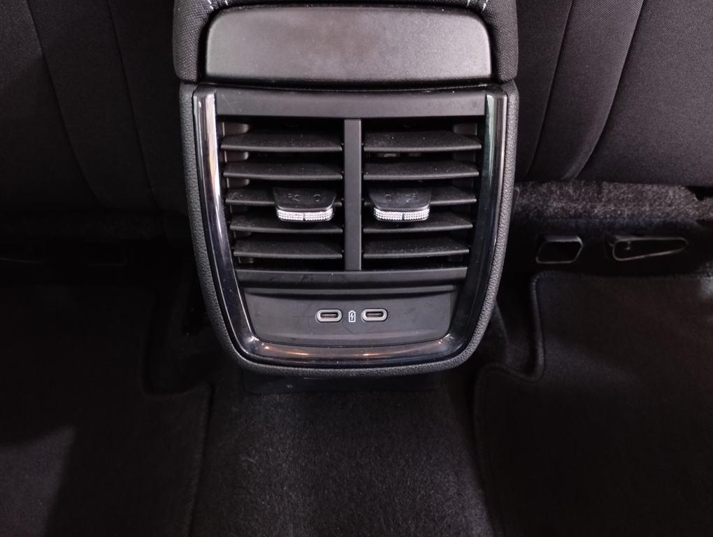 Skoda Kamiq 1.0 TSI Ambition 81 kW (110 CV) - 9