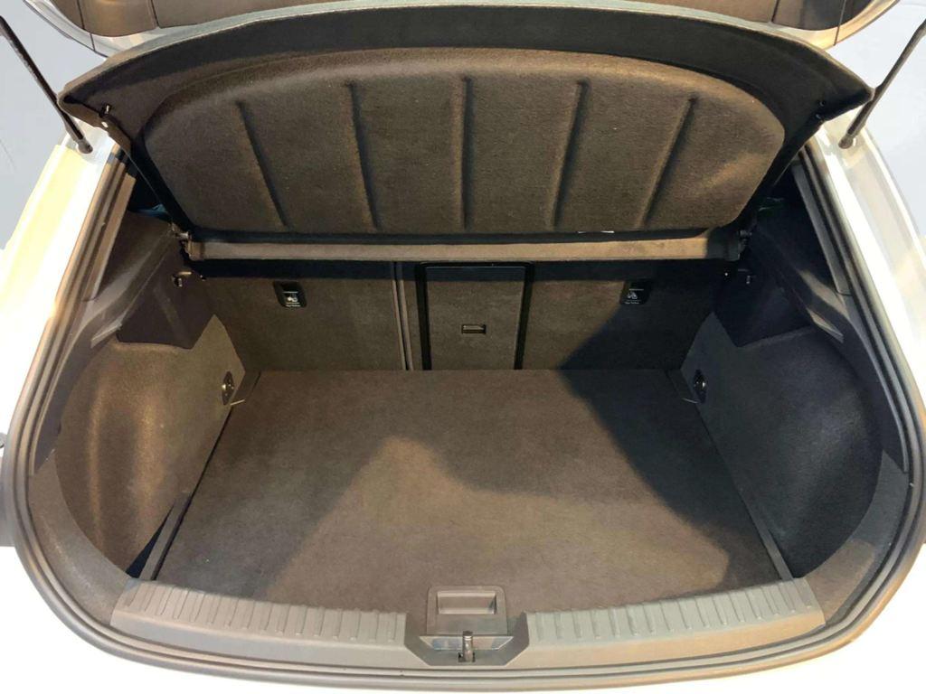 CUPRA León 1.5 eTSI DSG 110 kW (150 CV) - 6