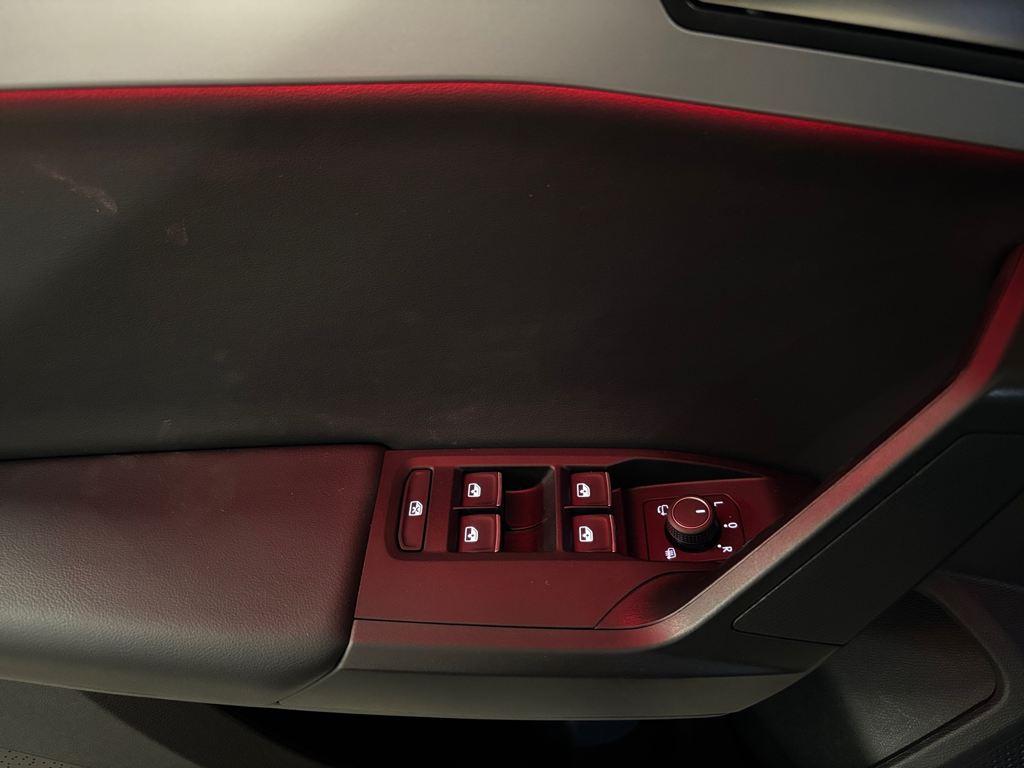 SEAT León 2.0 TDI S&S FR XS DSG 110 kW (150 CV) - 13