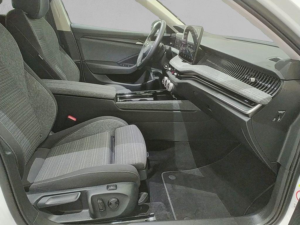 Skoda Superb Combi 2.0 TDI Selection DSG 110 kW (150 CV) - 4