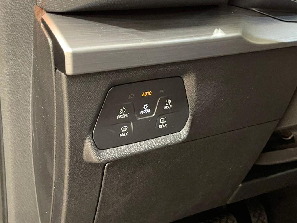 SEAT León 1.5 eTSI S&S FR Go L DSG 110 kW (150 CV) - 15