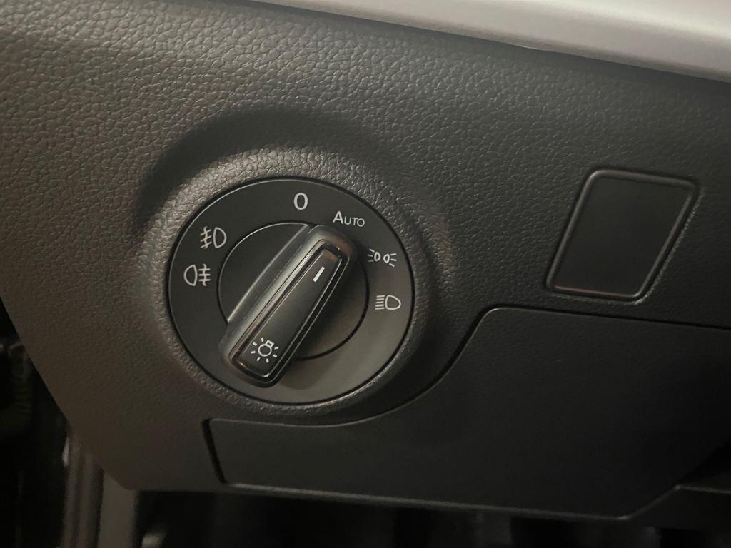 SEAT Ibiza 1.0 TSI S&S Style XM 85 kW (115 CV) - 10