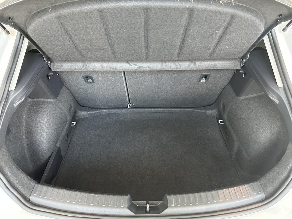 SEAT León 1.5 eTSI S&S Style Special Edition Vision DSG 110 kW (150 CV) - 6