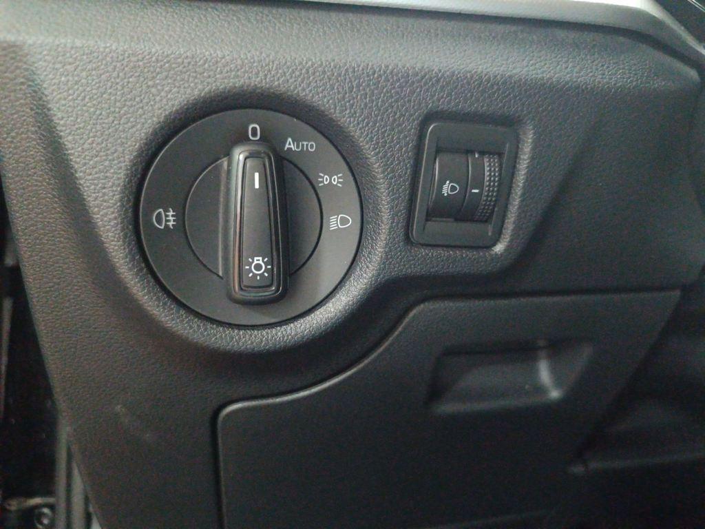 Skoda Kamiq 1.0 TSI Ambition 81 kW (110 CV) - 12