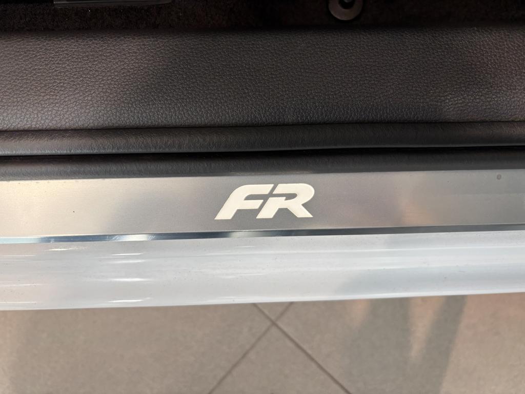 SEAT Ateca 1.5 TSI S&S FR Special Edition 110 kW (150 CV) - 9