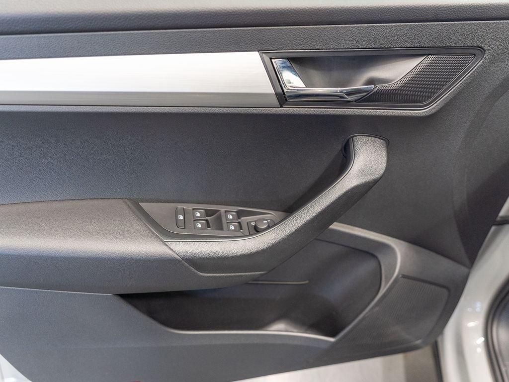 Skoda Karoq 1.0 TSI Ambition 81 kW (110 CV) - 14