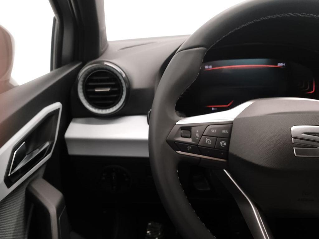 SEAT Ibiza 1.0 TSI Special Edition 85 kW (115 CV) - 8