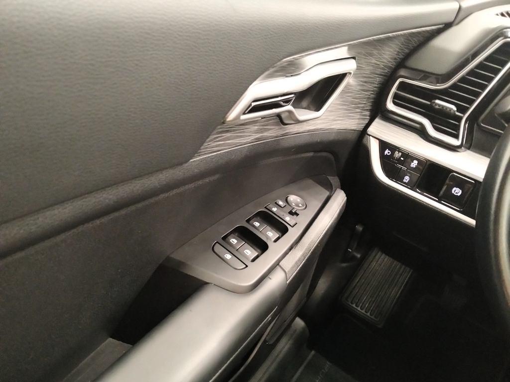 Kia Sportage 1.6 T-GDi MHEV Drive 4x2 118 kW (160 CV) - 17