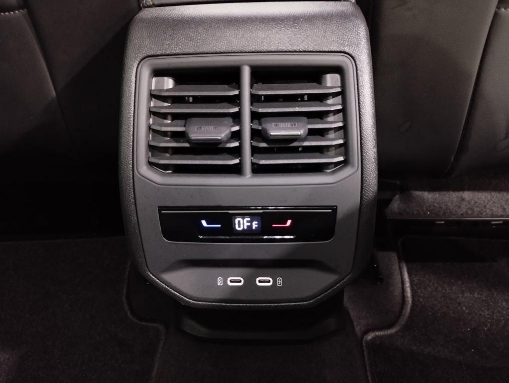 CUPRA Leon Sportstourer 1.5 TSI 110 kW (150 CV) - 10