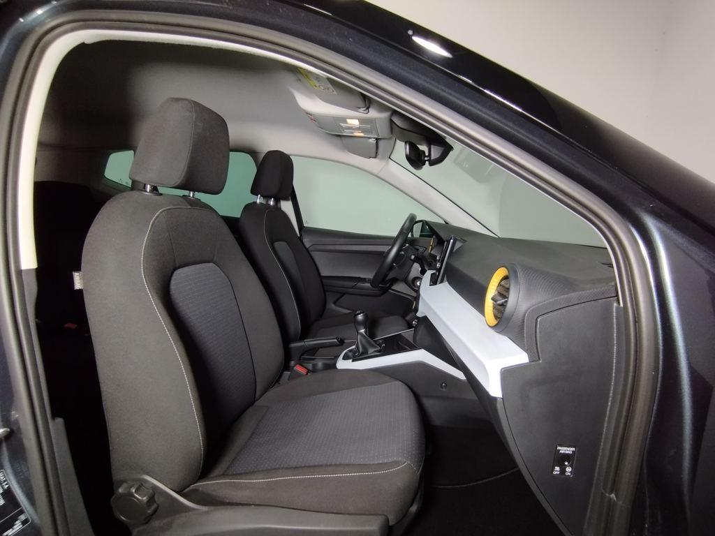 SEAT Arona 1.0 TSI Style Special Edition 85 kW (115 CV) - 4