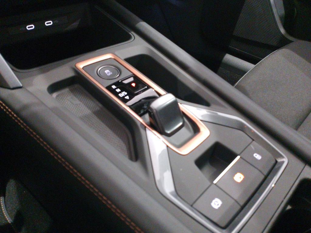 CUPRA Leon Sportstourer 1.5 eTSI DSG 110 kW (150 CV) - 13