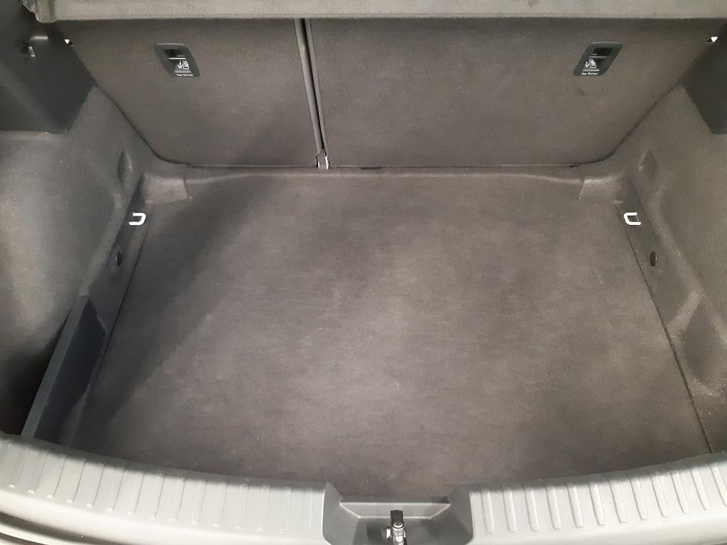 SEAT León 1.5 TSI S&S Style 25 Aniversario 85 kW (116 CV) - 6