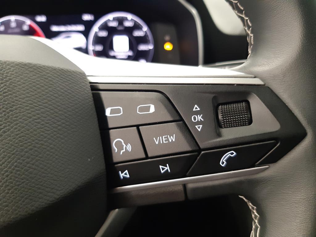 SEAT León 1.5 TSI S&S Style 25 Aniversario 85 kW (116 CV) - 13