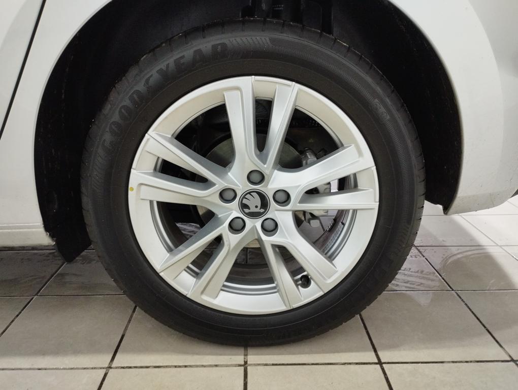 Skoda Fabia 1.0 TSI Plus 70 kW (95 CV) - 7