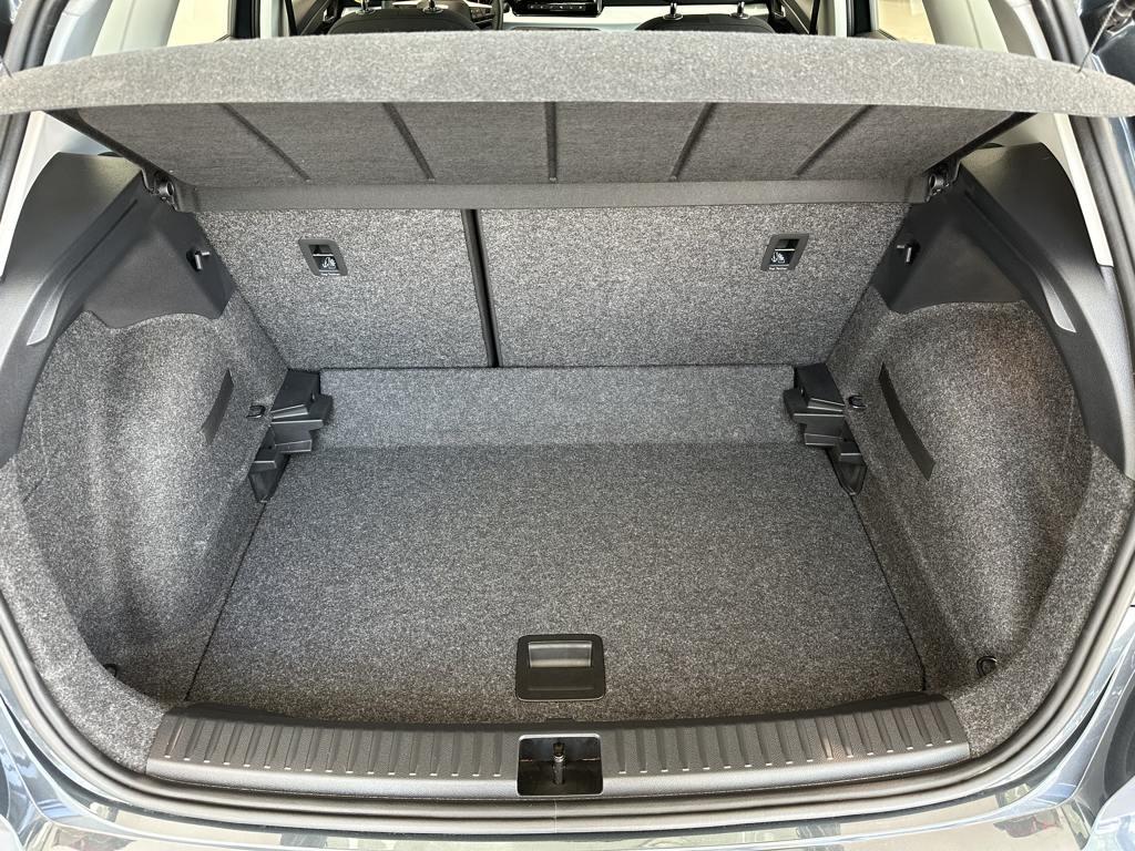 SEAT Arona 1.0 TSI Style XL 81 kW (110 CV) - 6