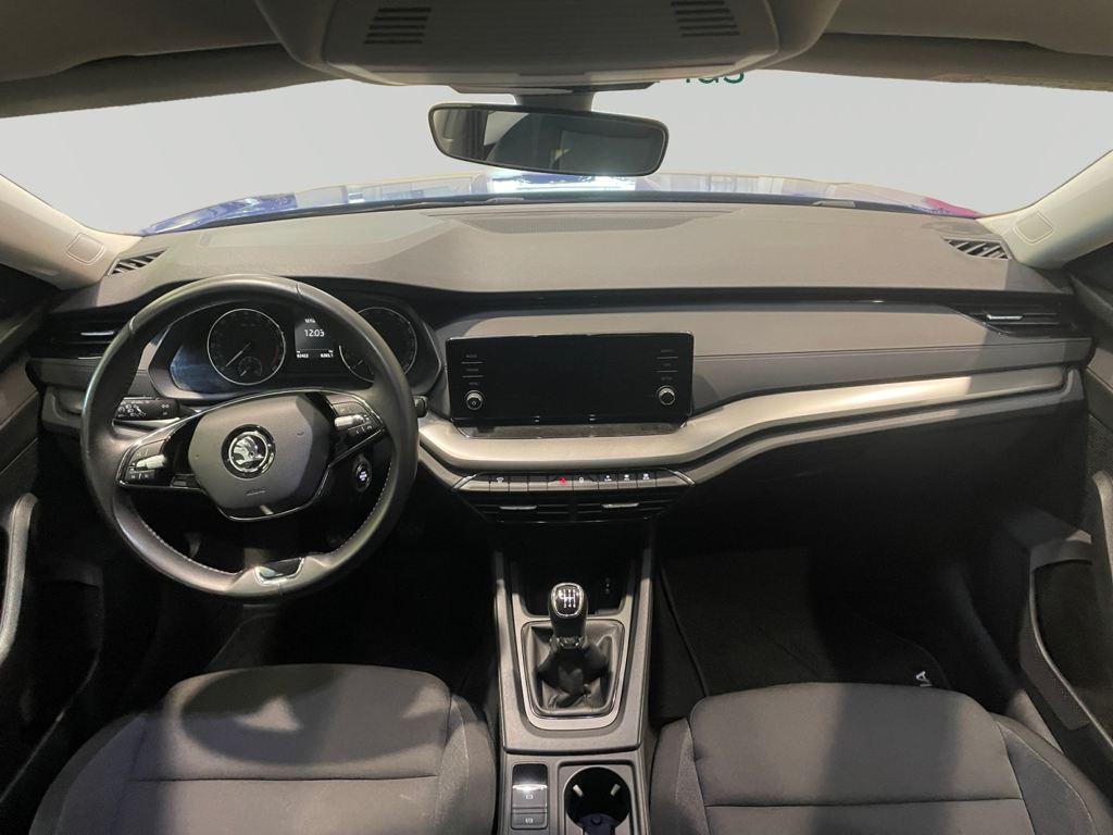 Skoda Octavia Combi 2.0 TDI Active 85 kW (115 CV) - 3