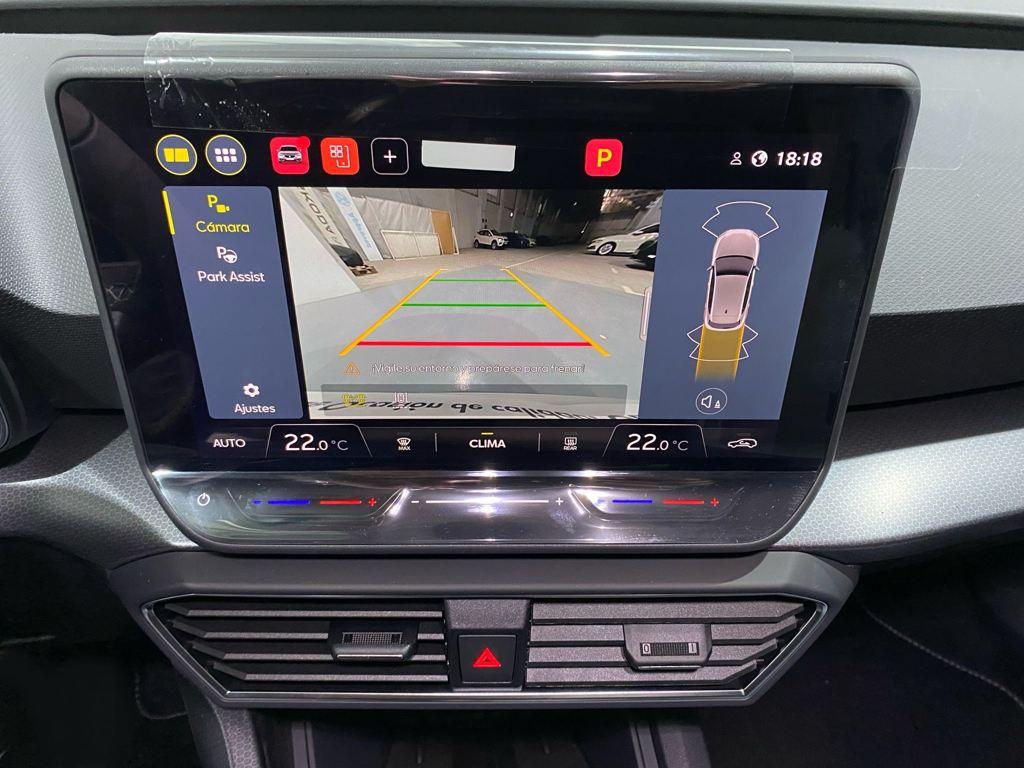 SEAT León 1.5 eTSI Style 25 Aniversario DSG 85 kW (116 CV) - 10