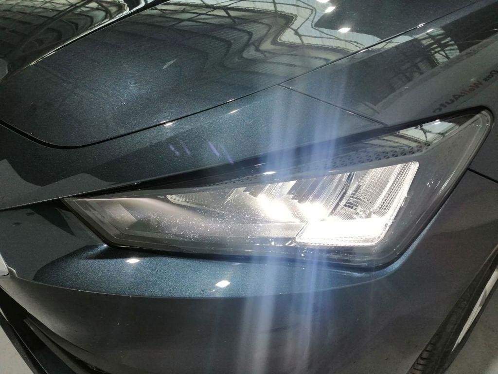 SEAT León 1.5 eTSI Style 25 Aniversario DSG 85 kW (116 CV) - 11