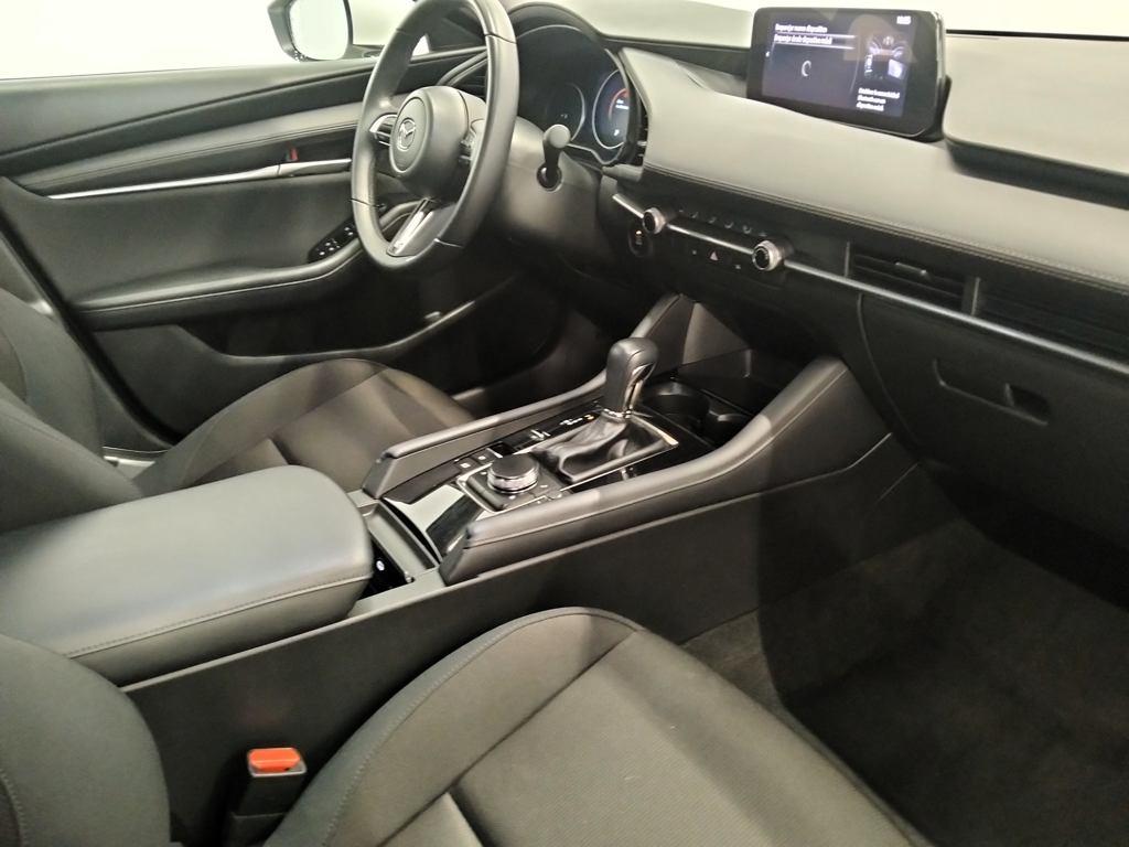 Mazda Mazda 3 2.5L E-SKY G MHEV Prime-line 103 kW (140 CV) - 17
