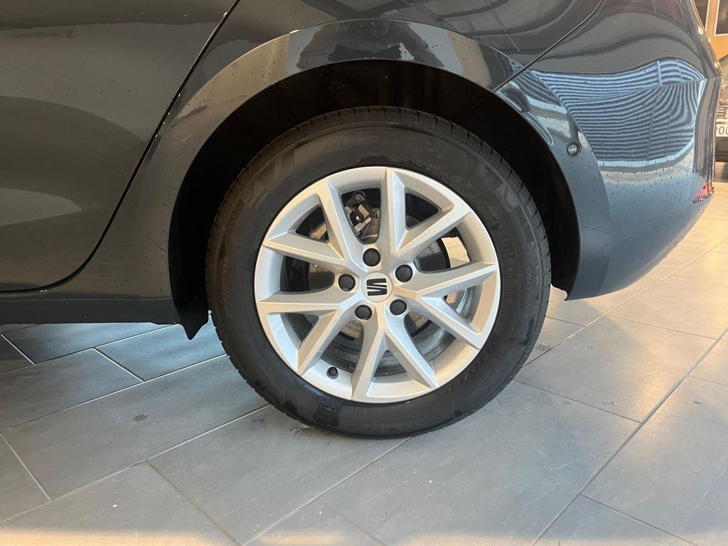 SEAT León 1.5 TSI S&S Style 25 Aniversario 85 kW (116 CV) - 7