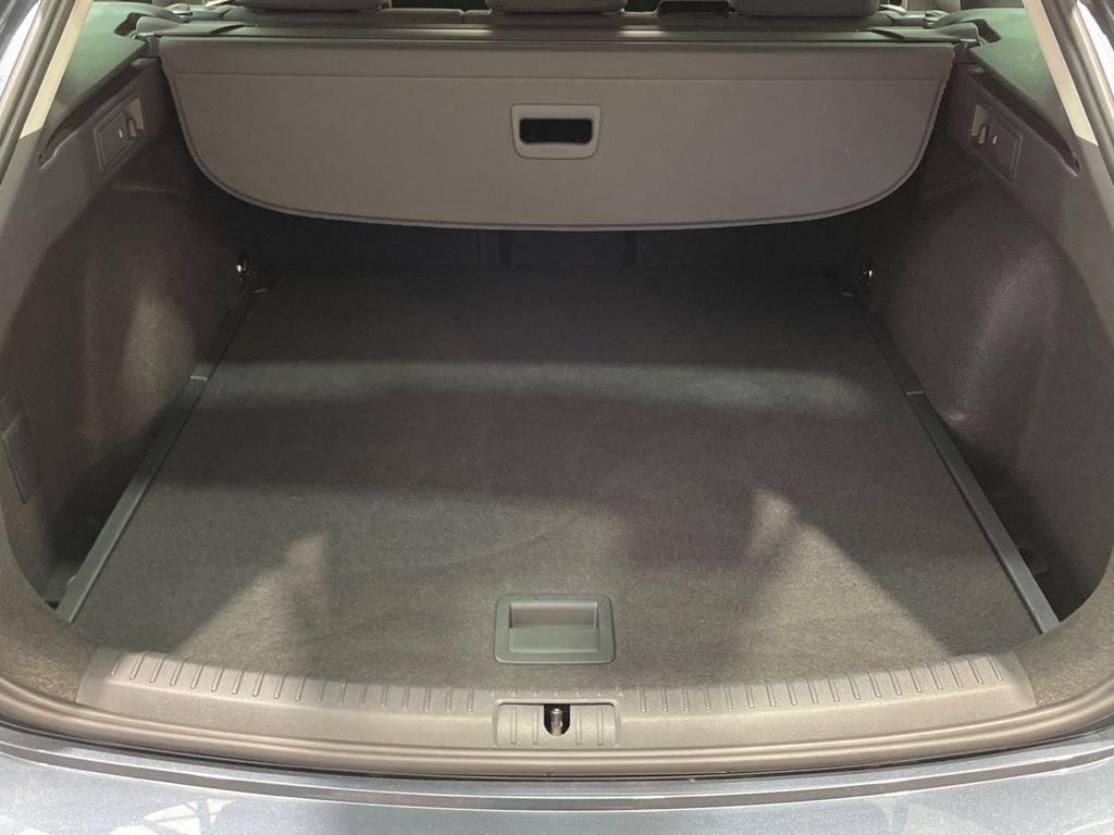 SEAT León ST 2.0 TDI Style XS 85 kW (115 CV) - 6