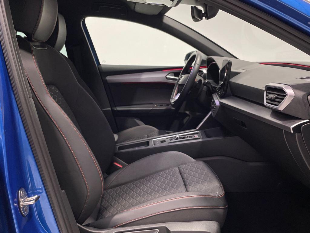 SEAT León 1.0 eTSI S&S FR 25 Aniversario DSG 81 kW (110 CV) - 4