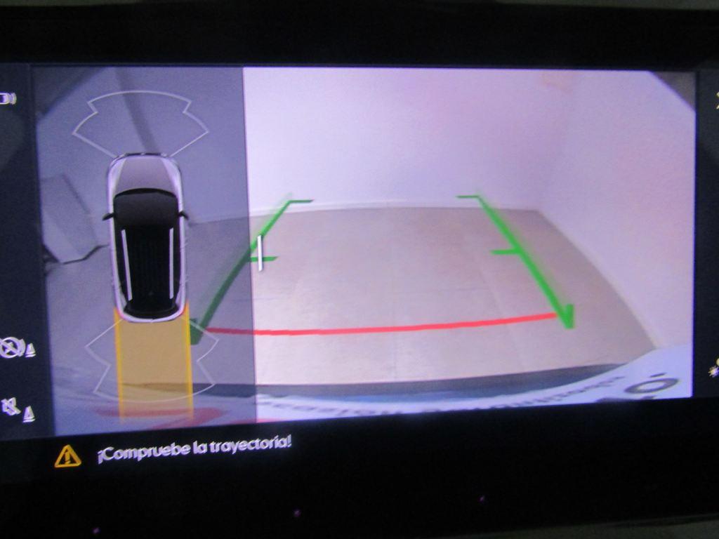 SEAT Arona 1.0 TSI S&S Xperience XS 81 kW (110 CV) - 8