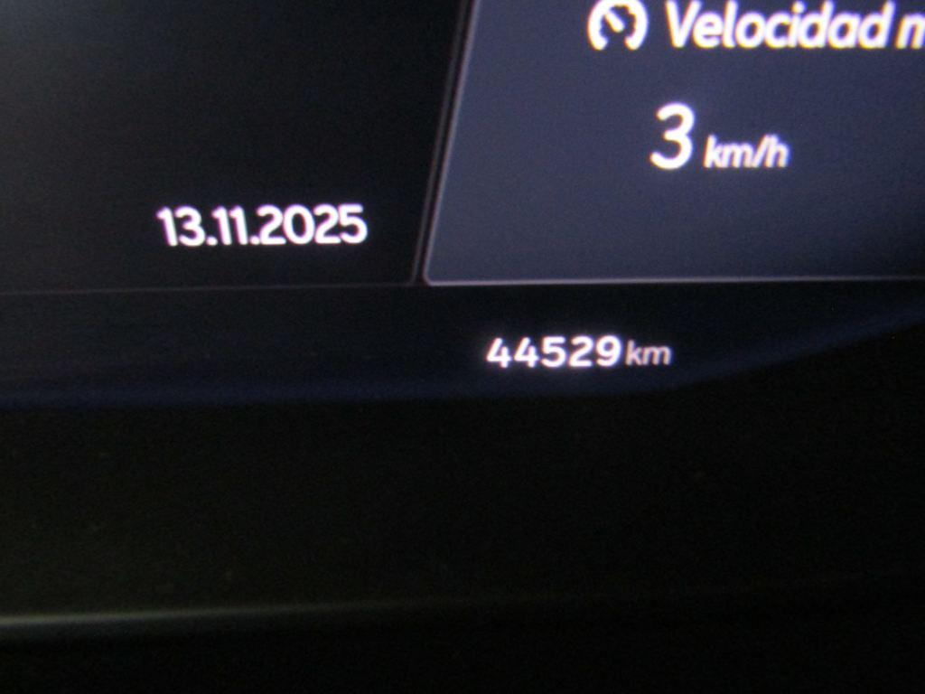 SEAT Arona 1.0 TSI S&S Xperience XS 81 kW (110 CV) - 18