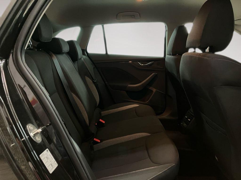 Skoda Scala 1.0 TSI Selection 85 kW (115 CV) - 5