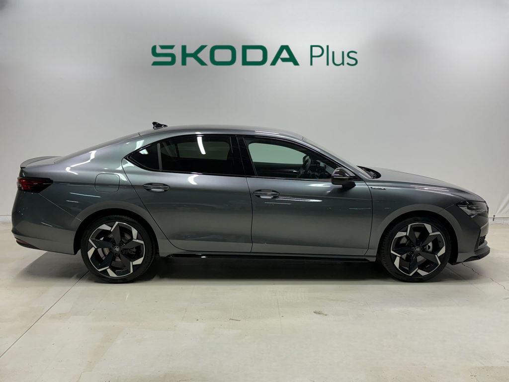 Skoda Superb 1.5 TSI m-HEV Sportline DSG 110 kW (150 CV) - 2