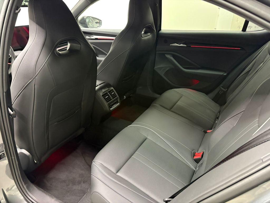 Skoda Superb 1.5 TSI m-HEV Sportline DSG 110 kW (150 CV) - 9