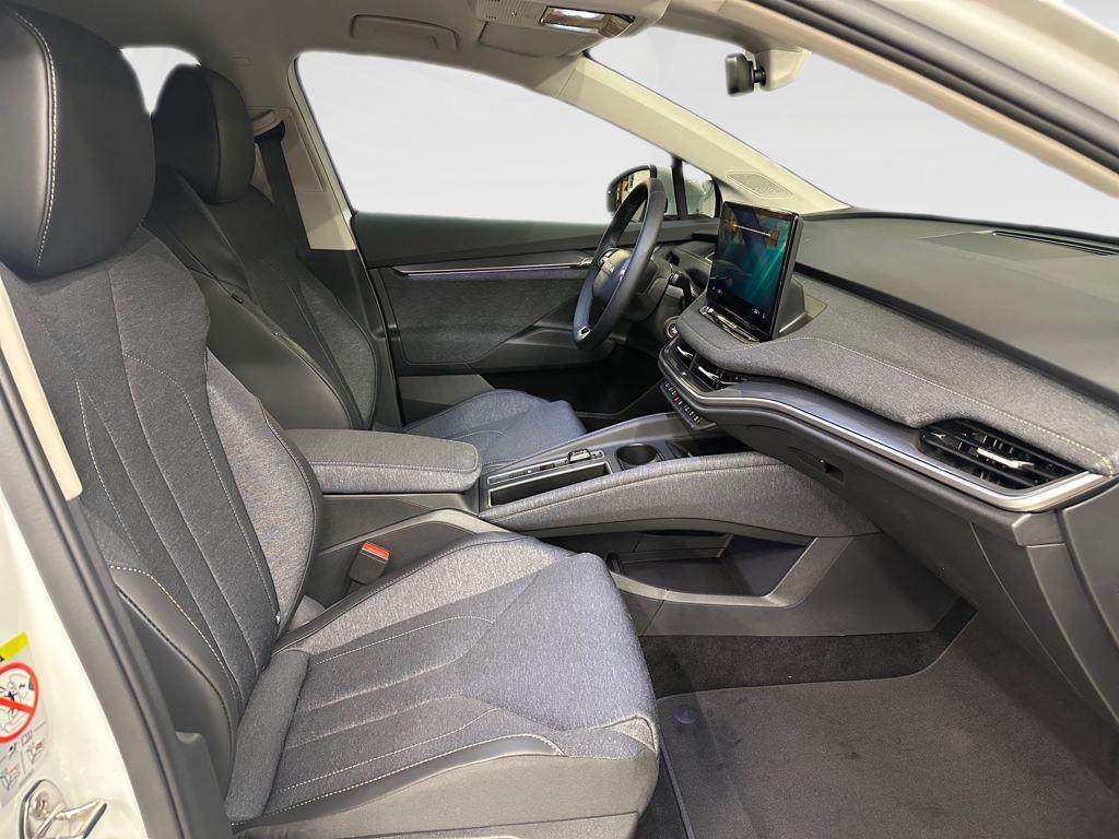 Skoda Elroq 60 63 kWh 150 kW (204 CV) - 4