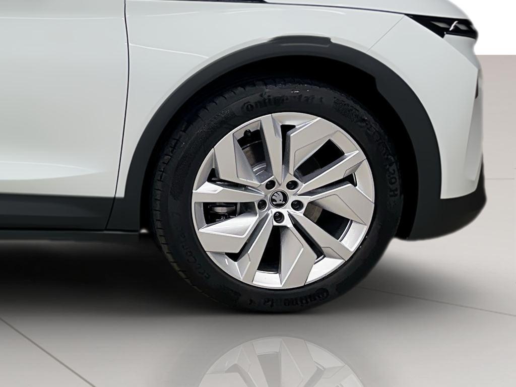 Skoda Elroq 60 63 kWh 150 kW (204 CV) - 7