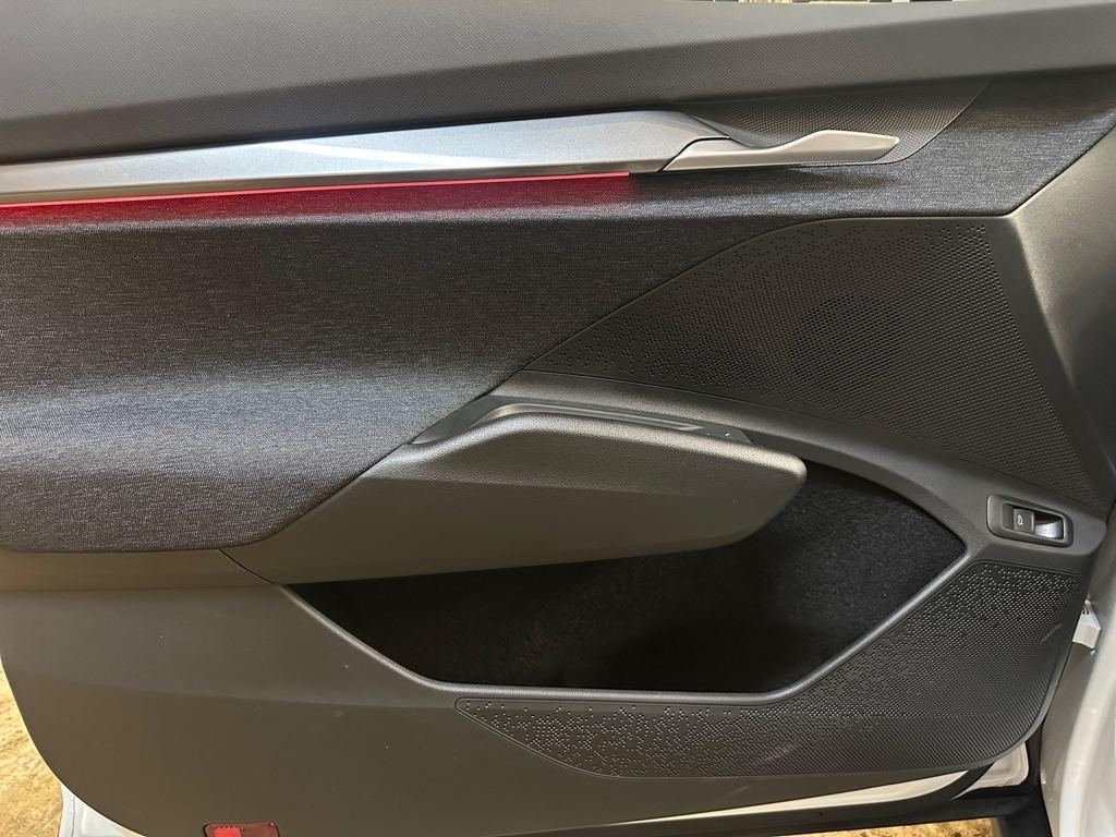 Skoda Elroq 60 63 kWh 150 kW (204 CV) - 11