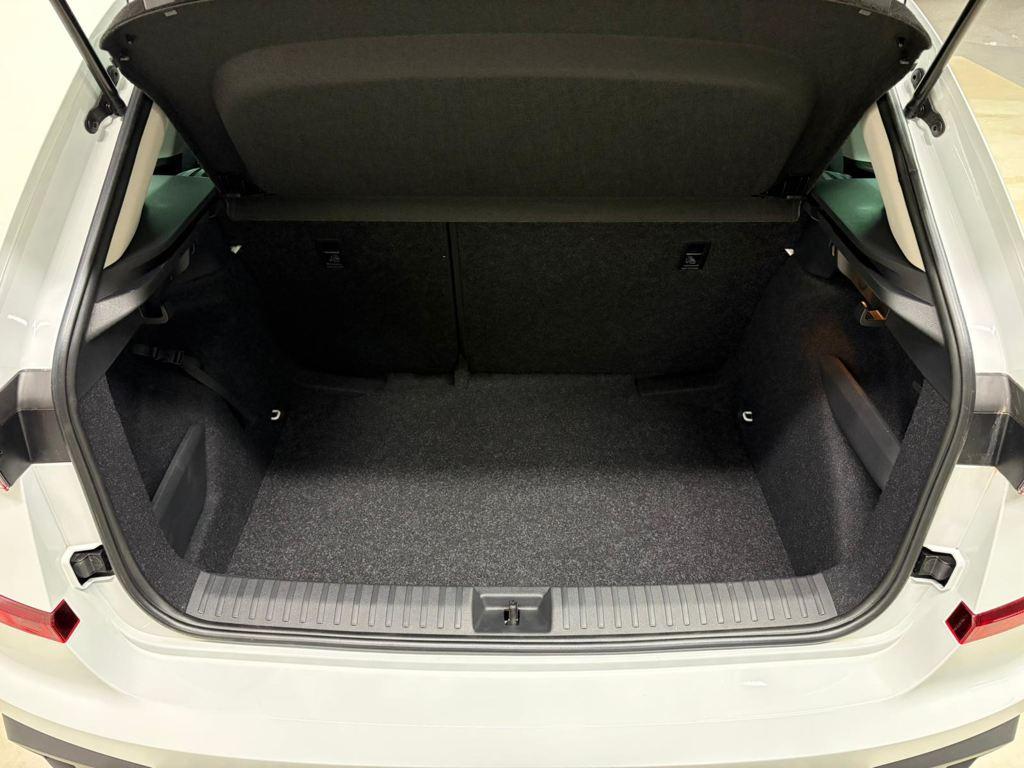 Skoda Kamiq 1.0 TSI Selection DSG 85 kW (115 CV) - 6