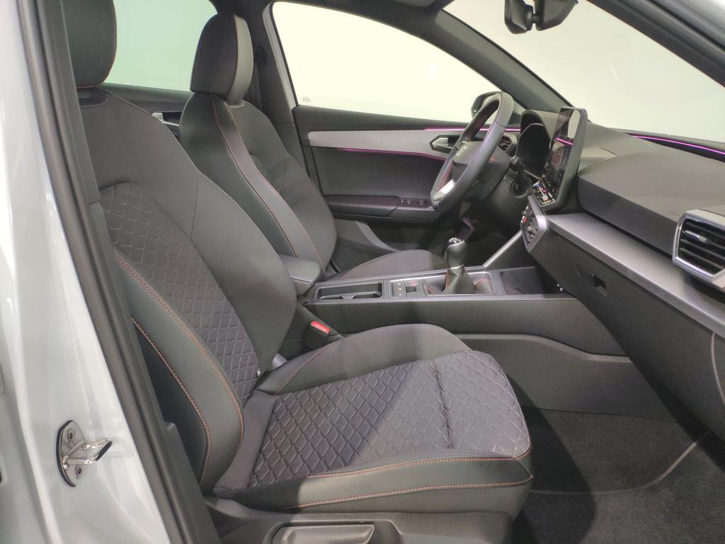 SEAT León 1.5 TSI S&S FR 25 Aniversario 85 kW (116 CV) - 4